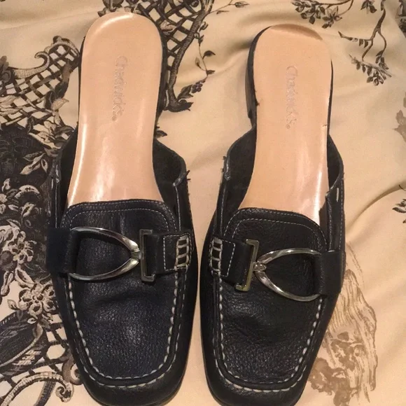 Vintage Chadwicks mules in navy. Size 8.5 - Picture 2 of 3